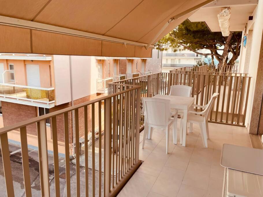 Appartamento SOYUS 10 Lido di Jesolo Esterno foto